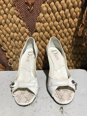 Christian Dior Off-white Cannage Leather Open Toe Heels 37.5 Christian Dior Off-white Cannage Leather Open Toe Heels 37.5