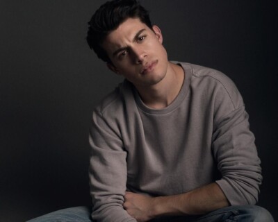 ANDREW MATARAZZO 8x10 PHOTO *