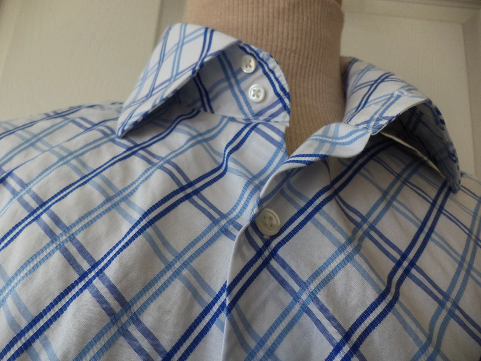 Banana Republic Geo Shirt Men's Size XL 17-17 1/2 100% Cotton - Image 2 of 4