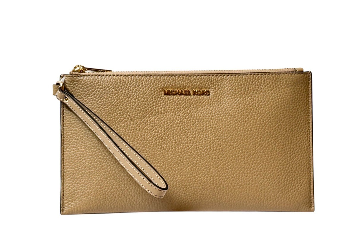 MICHAEL KORS JET SET TRAVEL LARGE CLUTCH LEATHER WRISTLET CAMEL | eBay