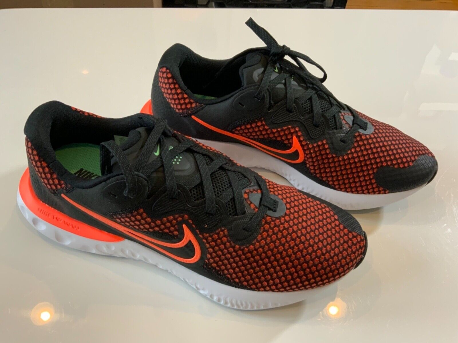 Nike New Men's Renew Run 2GS Black/Crimson/Chile red Running Size 10.5 eBay