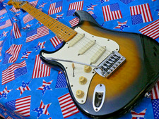 COLLECTABLE 1980'S HONDO FAME SERIES SUPERSTRAT HL 760. LEFT HANDED ,VERY RARE