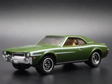 1970 70 AMC JAVELIN MUSCLE CAR GREEN 1:64 SCALE COLLECTIBLE DIECAST MODEL CAR