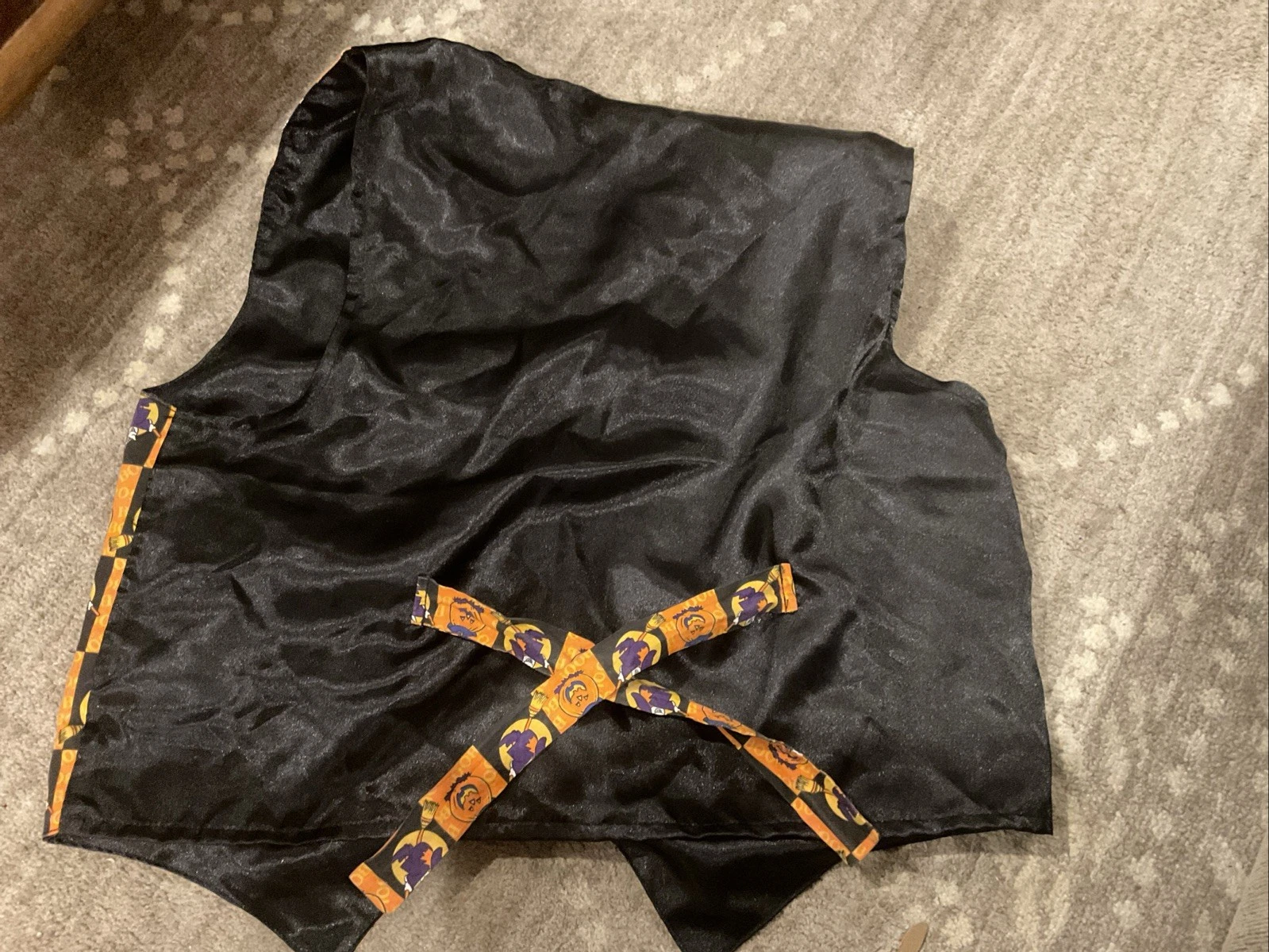 Vintage Halloween Vest Men's Witch And Pumpkin Vest Size Medium Made In Thailand image 3