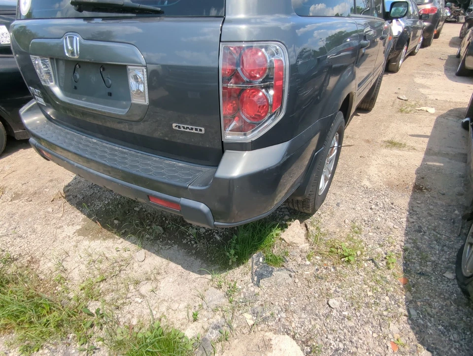 2006-2008 Honda Pilot Rear Bumper Assembly Oem AUA6D Foto 3 de 3