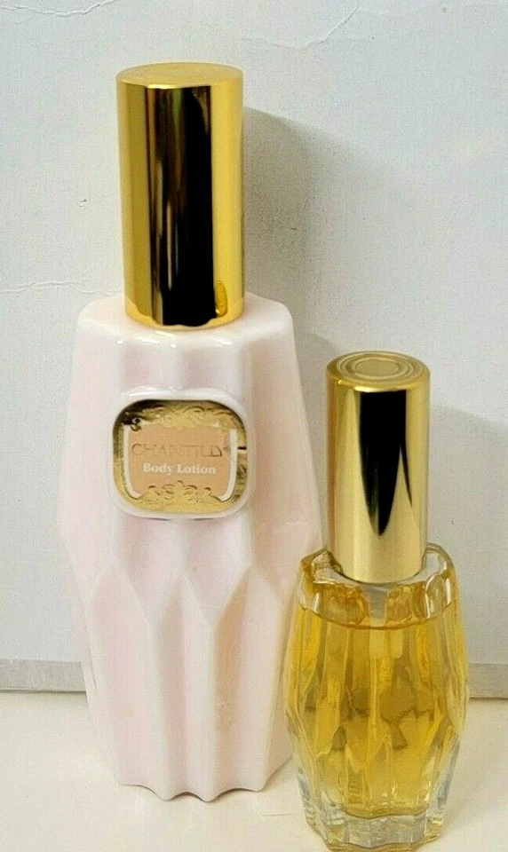 CHANTILLY Loción Corporal Perfumada 4oz + 1 Mini Spray Deluxe EDT 0.5 por DANA  Foto 2 de 4