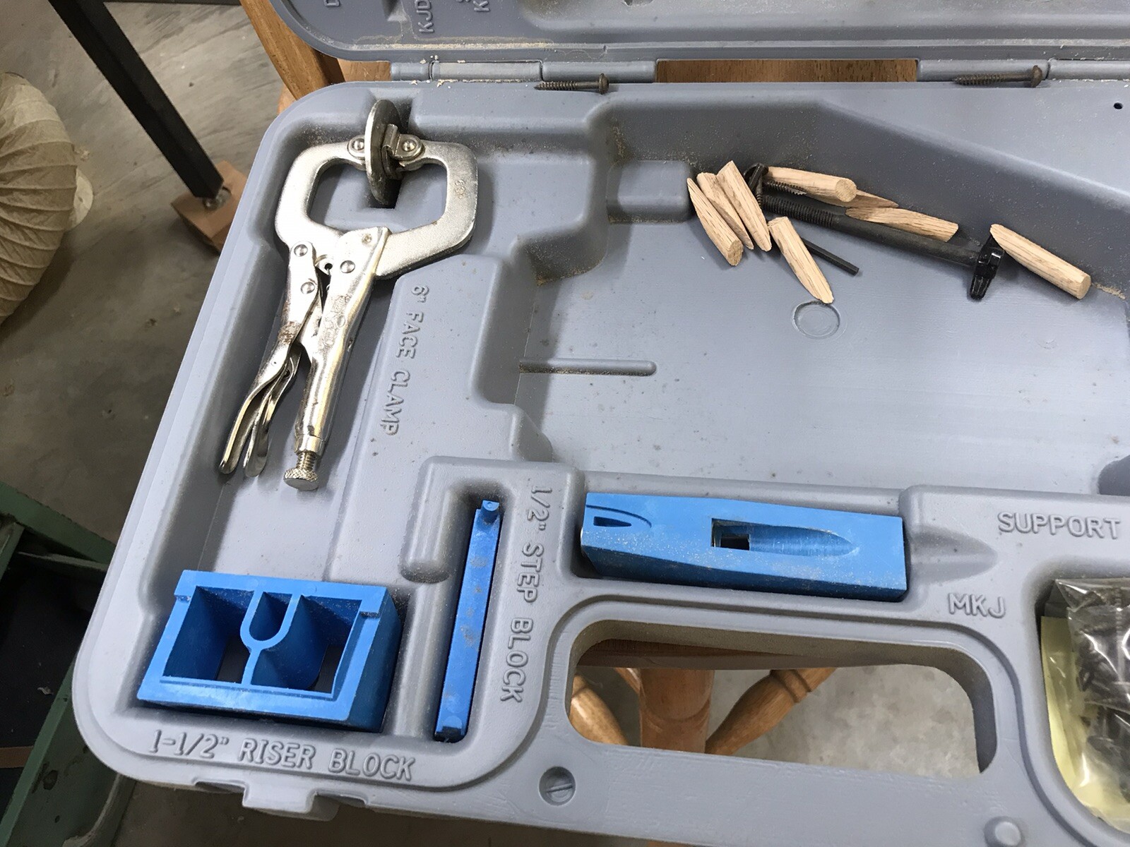 Kreg K2000 And Accessories In Case Used eBay