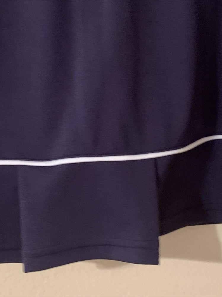 Aspire Navy White Trim Tennis Skirt with Attached Shorts Size L Polyester Pull-On Aspire Navy White Trim Tennis Skirt with Attached Shorts Size L Polyester Pull-On