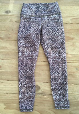 Fabletics Salar Capri Leggings Mid-Rise Snake Powerhold *Small *See Measurements