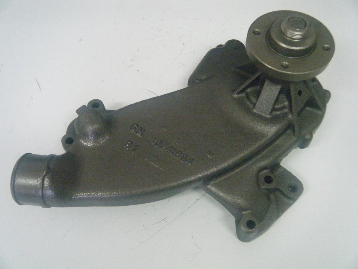 HYSTER 1451048, CAST # 10241634 WATER PUMP REBUILT, INCLUDES CORE 