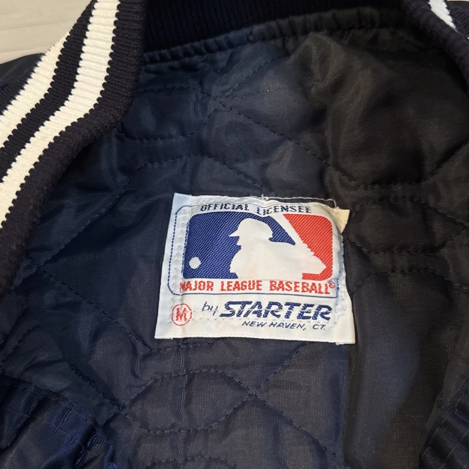 Vintage 90s MLB Starter New York Yankees Satin Baseball Jacket Sz Medium - Image 4 of 4