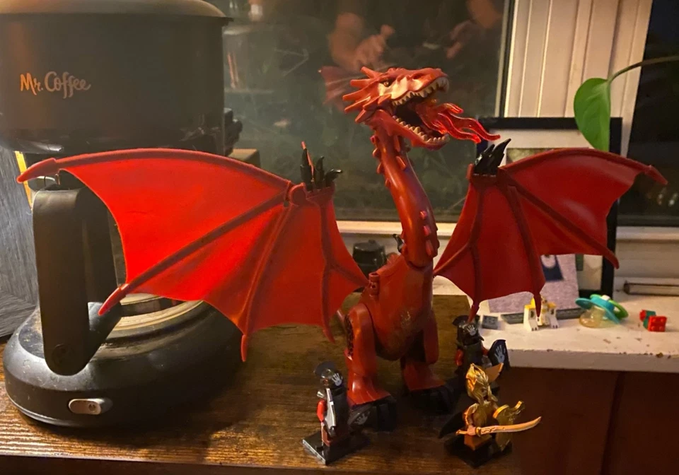 Minifigura Lego personalizada El Hobbit Smaug Dragon 79018 La montaña solitaria Foto 2 de 4