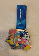 Vendita di beneficenza - Medaglia Disneyland 10k 2026 - Topolino Stregone