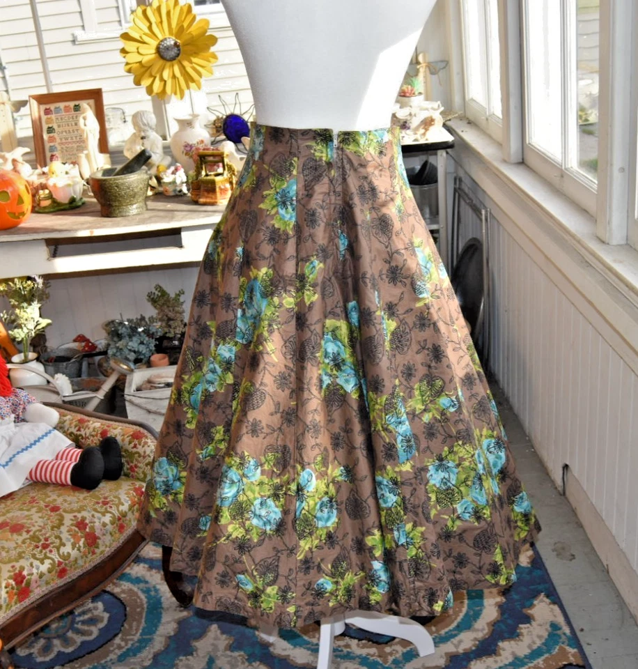 Falda Círculo Completo Floral Vintage Años 50 Marrón y Verde Hasta la Media Pantorrilla Talla XS Foto 3 de 4