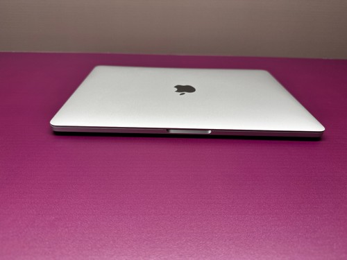 VENTURA Apple MacBook Pro 13" TOUCH BAR 3.5GHz i5 Turbo 8GB RAM 256GB SSD - Afbeelding 15 van 19
