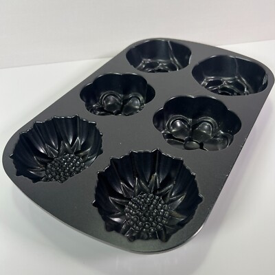 Nordic Ware Banquet Bundt Floral Cake Pan Gray/Blk Non-stick Aluminum 6 Cups