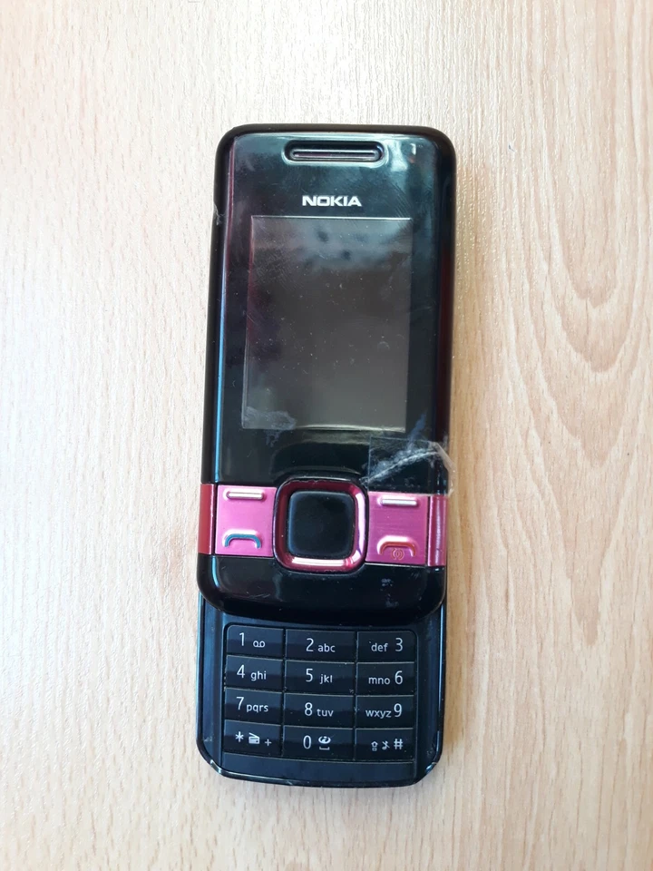 Cellulare NOKIA 7100s-2 - Immagine 2 di 4