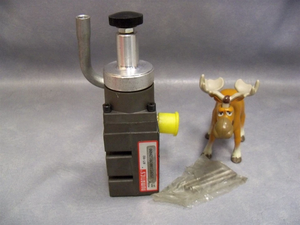 152RS100J012H00 数值压力调节器 152RS100J012H00 — 第 4/4 张图片