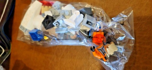 Open Box Lego Star Wars 6212 X-Wing Fighter 30th Anniversary 6 Minifigures 2006 - Picture 4 of 12