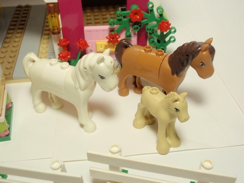 Set 5 Lego Friends: 41039 Sunshine Ranch, 41340 Amicizia, 41322, 41056,41094 - Foto 20 di 24