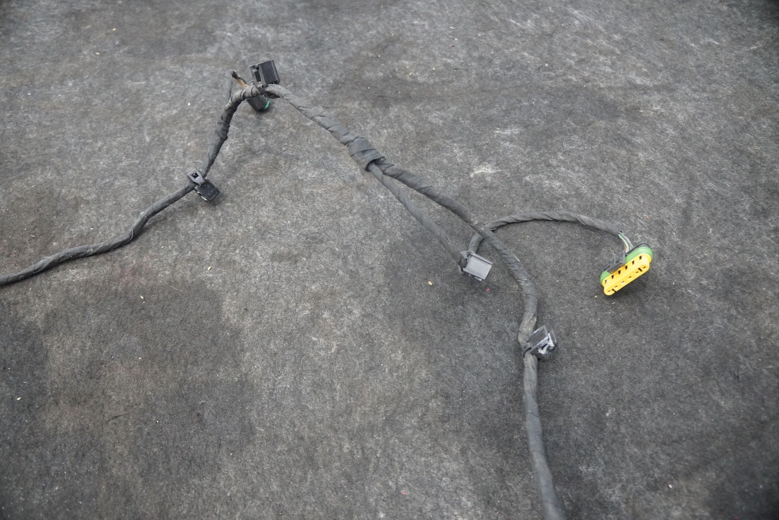 Rear Bumper Park Sensor Wire Wiring Harness Cable 300120 Ferrari California T