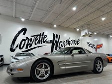 2000 [11U] Light Pewter Metallic Chevrolet Corvette   | C5 Corvette Photo 1