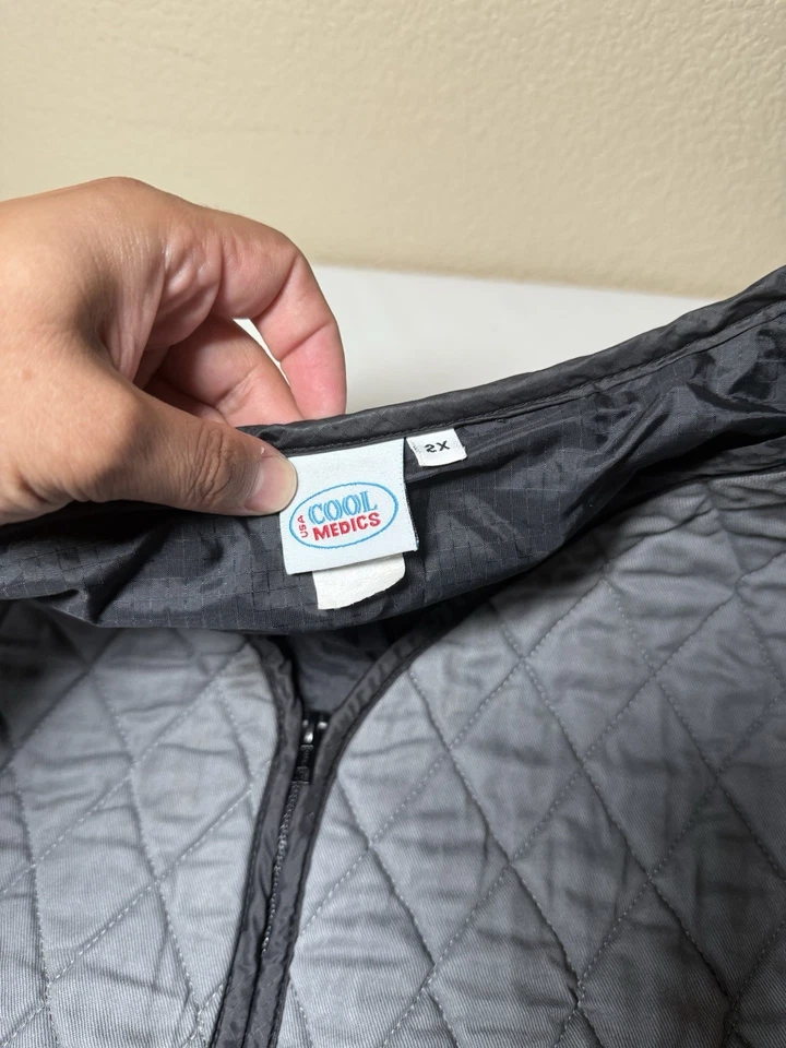Cool Medics USA Cooling Vest - Size 2XL XXL - Quilted Design Gray EUC - Image 4 of 4