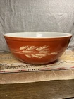 Vintage PYREX 4 Quart Autumn Harvest Wheat Mixing Bowl #404