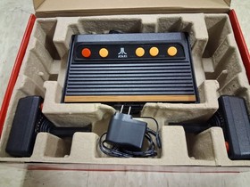 Atari Flashback 5 Classic Video Game Console-Collector's Edition 92 Games-In Box