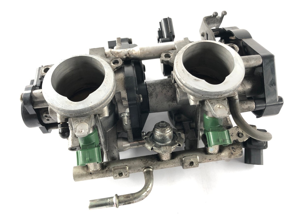 Yamaha XT 1200 Z Super Tenere DP01 [2012] - Fuel Injector