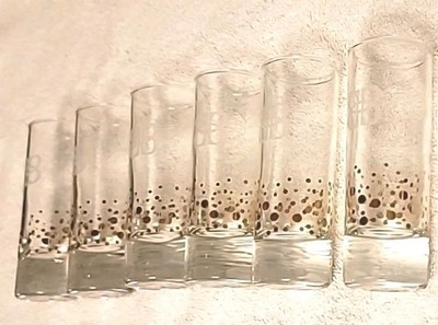 Lot of 6 Baileys Irish Cream Shot Glasses Gold Confetti NEW/Mint Cond.     