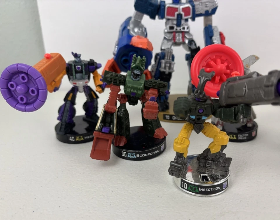 Figura Hasbro Attacktix Transformers 2006 (12) Foto 3 de 4