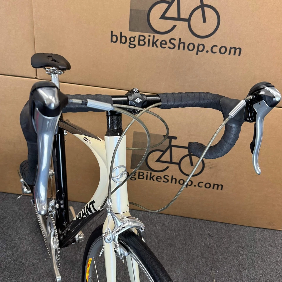 Bicicleta de carretera usada Giant OCR CW, fibra de carbono para mujer-2007, mediana Foto 4 de 4