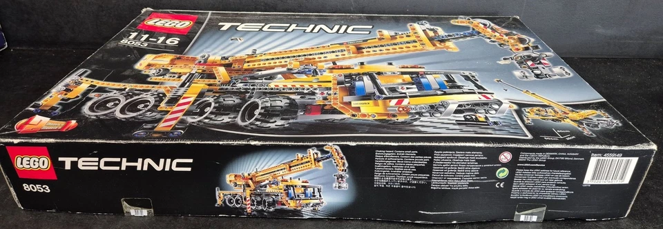 LEGO Technic 8053 Mobile Crane, photo 4 of 5
