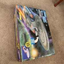 Star Trek The Next Generation Starship Enterprise 6102 Playmates 1992 Sealed