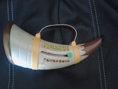 hoot n holler toy