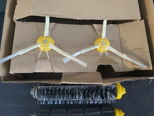 OEM iRobot Roomba 700 Series Brush Pack Kit New - Picture 2 of 4
