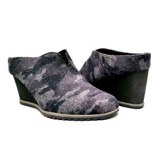Soul Naturalizer Haley FABRIC Gray Camo Mules Women's Size 9M