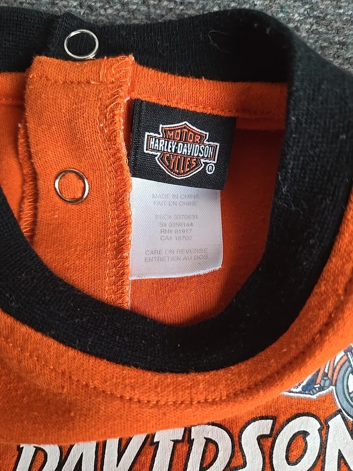 Camisa Harley Davidson 9-12 Meses Bebé 2 Botones Top Naranja Motocicleta Niño Pequeño Foto 3 de 4