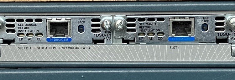 CISCO Systems 2801 Router CISCO2801 with 2 T1 DSU/CSU WIC cards