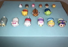 Disney TSUM TSUM Vinyl Figures Assorted Size 1/2” & 1” Lot 15~Pooh, Bambi, Buzz