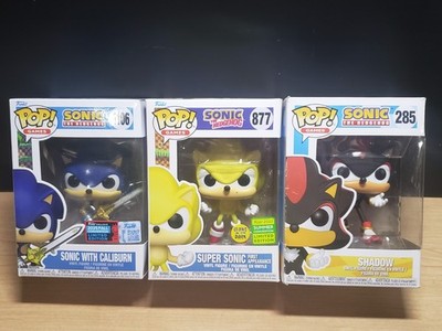 FUNKO POP! Lot of 3 Sonic: WITH CALIBURN 1106, SUPER SONIC 877 GLOW & SHADOW 285