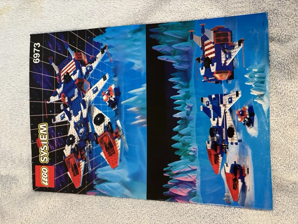 LEGO Space Ice Planet 2002 6973 Deep Freeze Defender complete w/ box! - Image 3 of 4