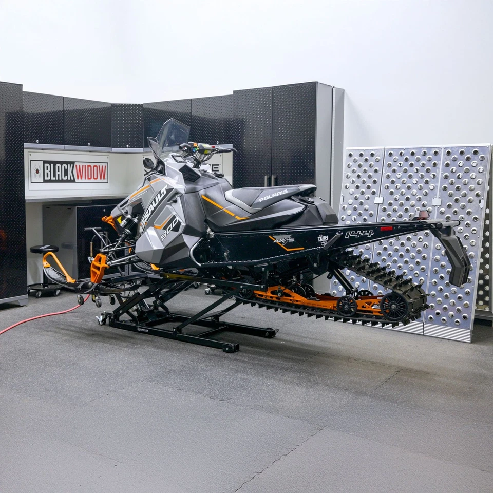 Black Ice Air-Operated & Hydraulic Snowmobile Lift – 750 lb. Capacity | 32.5" M Foto 2 de 4