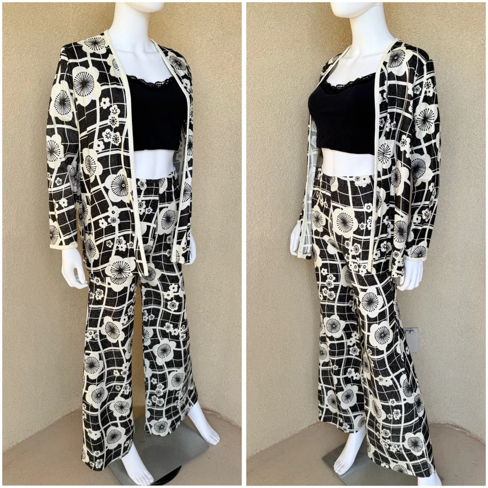 Vintage 60s Monochrome Hippie Flower Power Pantsuit - Image 3 of 4