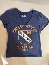 University Of Michigan Women’s T Shirt V Neck Unique Wolverine Large Football