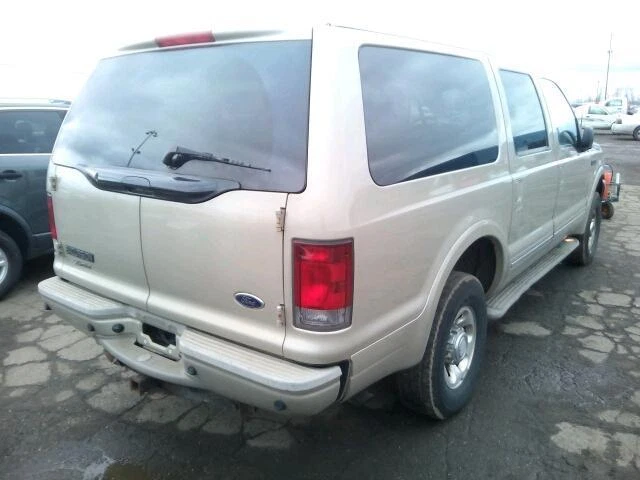Conjunto de filtro de aire usado se adapta a: Ford Excursion 2004 5,4 grado A Foto 4 de 4