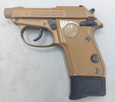 Beretta Tomcat 3032 Pinky Grip Magazine Extender for .32 ACP - New, Carbon Fiber