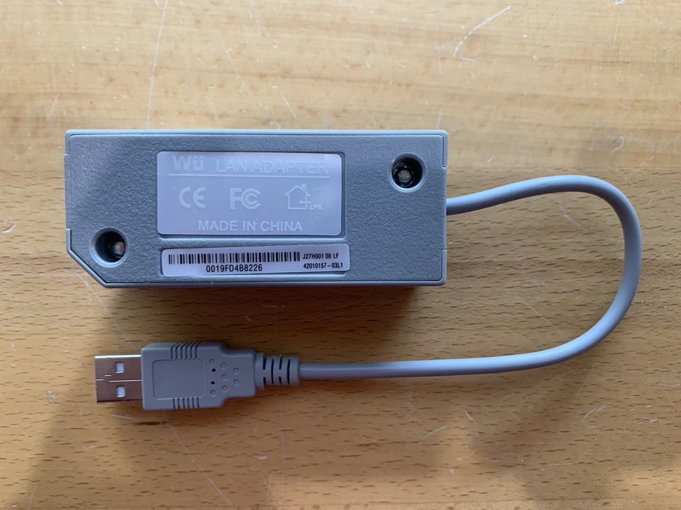 Genuine Nintendo Wii Switch LAN Official Ethernet Adapter RVL-015 Boxed - Image 4 of 4