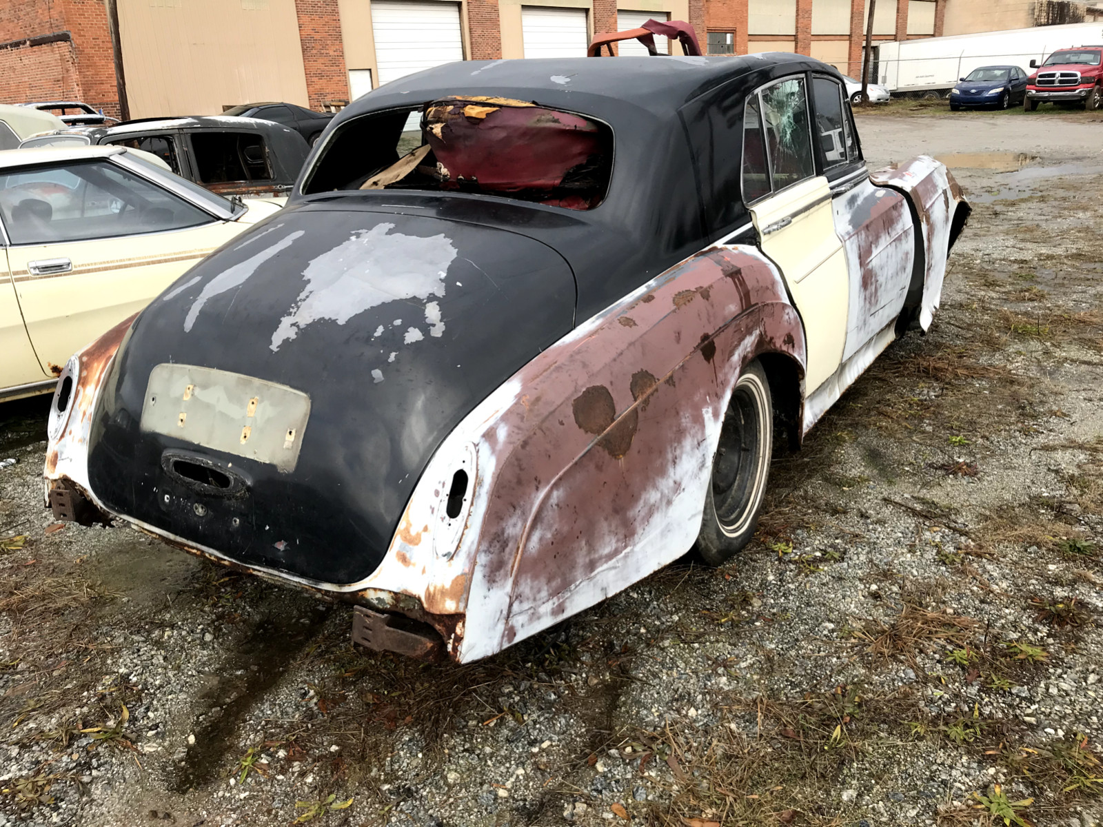 ROLLS ROYCE CLOUD PV, BENTLEY V8 DUAL ACTUATOR CORES. WORLDS LARGEST USED STOCK